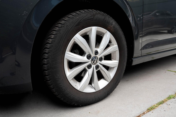 Volkswagen Polo 1.0 TSI Highline | Stoelverwarming | Navigatie | Cruise