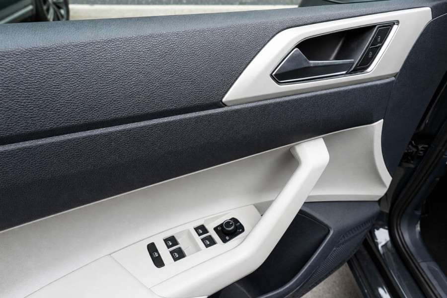 Volkswagen Polo 1.0 TSI Highline | Stoelverwarming | Navigatie | Cruise