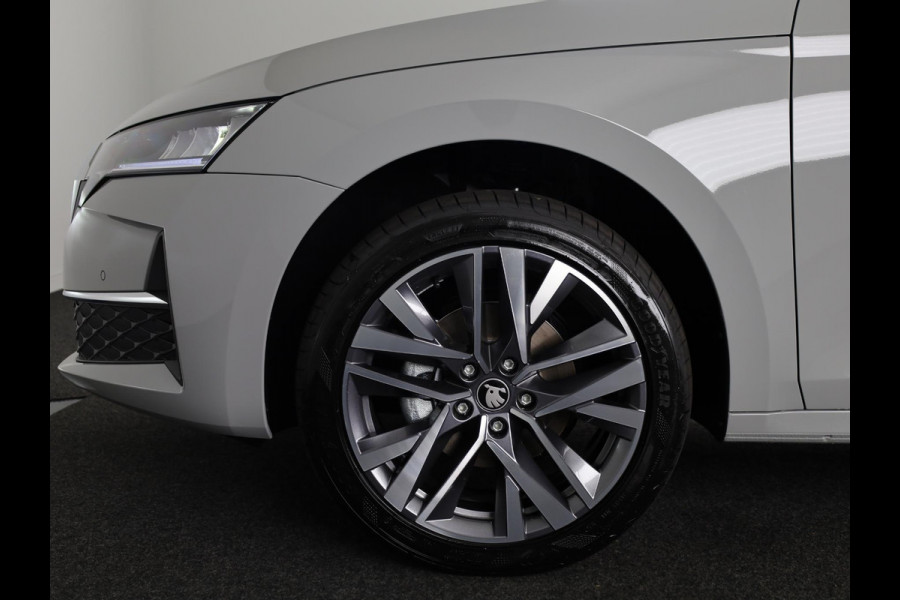 Škoda Octavia Combi 1.5 TSI MHEV Business Edition Plus 150 pk 7 versn. DSG | Winter Pakket | Trekhaak |  Lichtmetalen velgen 18" Lerna Antraciet