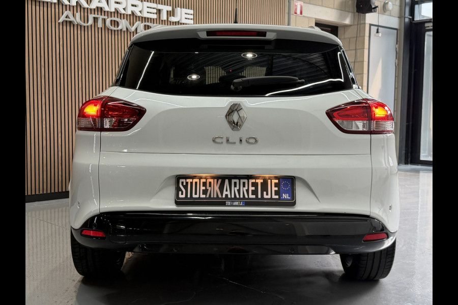Renault Clio Estate 0.9 TCe Bose | Navi | 17" | Cruise control | Stoelverwarming | Camera | Perfect onderhouden!