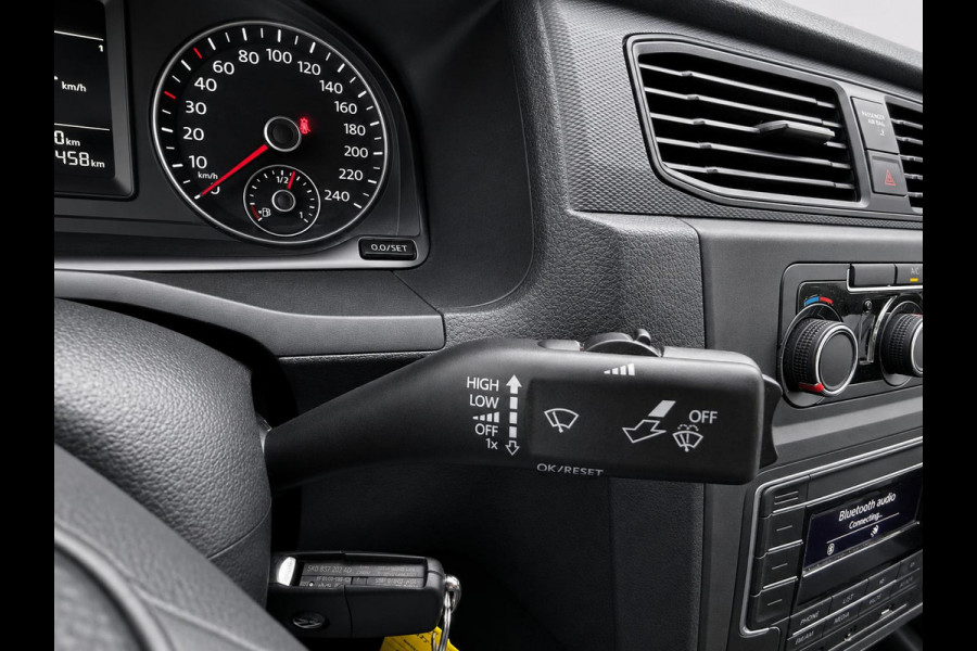 Volkswagen Caddy 2.0 TDI L2H1 BMT Maxi Highline Airco Cruise Control Parkeerhulp achter Bluetooth