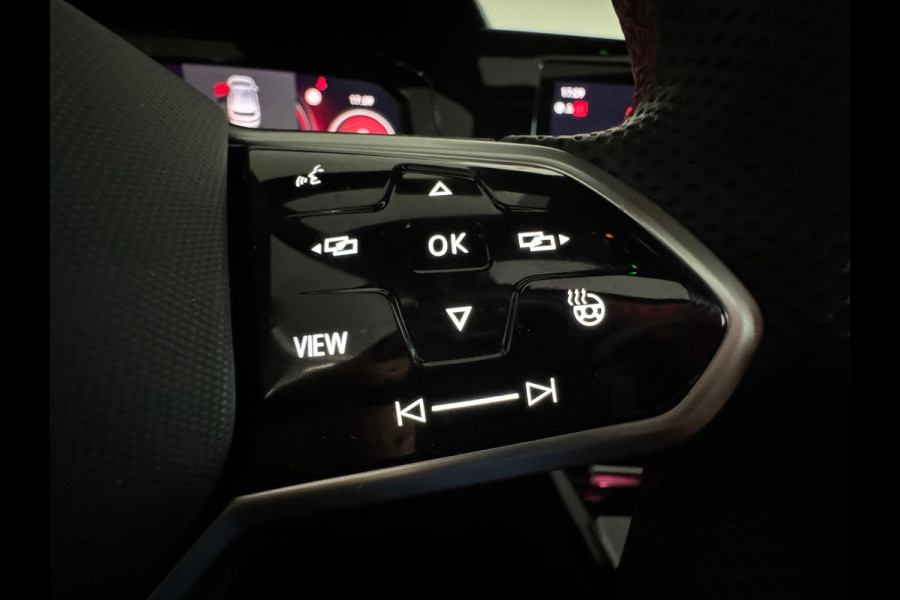 Volkswagen Golf 2.0 TSI GTI Pano|Akrapovic|Nürburgring|45 Jahre Pack|Keyless
