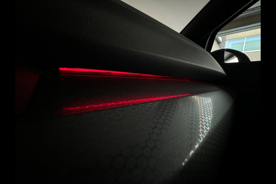 Volkswagen Golf 2.0 TSI GTI Pano|Akrapovic|Nürburgring|45 Jahre Pack|Keyless