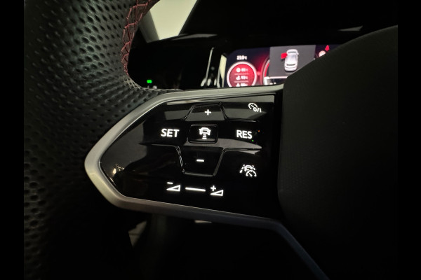 Volkswagen Golf 2.0 TSI GTI Pano|Akrapovic|Nürburgring|45 Jahre Pack|Keyless