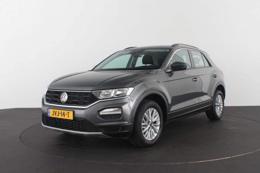 Volkswagen T-Roc 1.0 TSI Style > 110pk/Kleur Indium Grey/Parkeersensoren/navi/All season banden