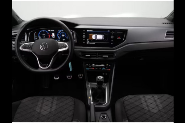 Volkswagen Taigo 1.0 TSI R-LINE PANO/CARPLAY/VIRTUAL/NAVI/CRUISE
