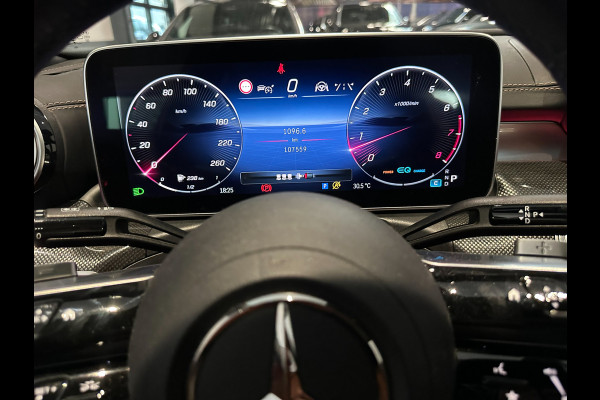 Mercedes-Benz C-Klasse C300 AMG Panorama|360Camera|Adaptivecruise|63 AMG Pakket