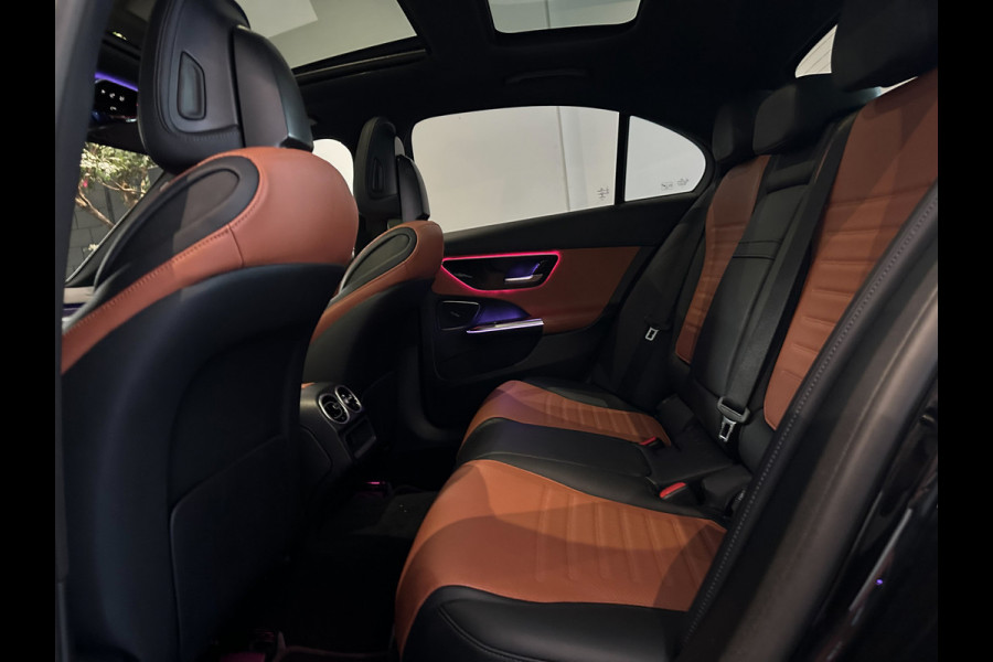 Mercedes-Benz C-Klasse C300 AMG Panorama|360Camera|Adaptivecruise|63 AMG Pakket