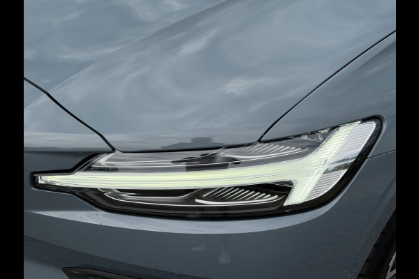 Volvo V60 2.0 B3 Momentum Advantage, leder sportinterieur, achteruitrijcamera, 19 inch, 1 e eigenaar, NL auto met nap