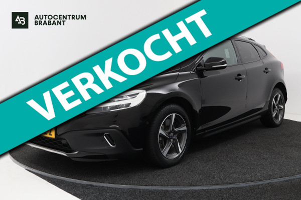 Volvo V40 Cross Country 1.5 T3 Polar+ Luxury (PANORAMADAK, HARMAN/KARDON, TREKHAAK, STOELVERWARMING, CAMERA, PARKEERSENSOREN)