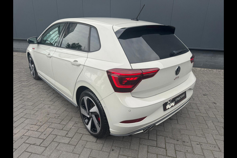 Volkswagen Polo 2.0 TSI GTI DSG 207PK /Ascot Grey