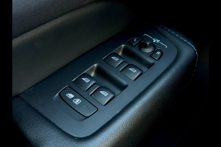 Volvo XC60 2.0 T6 R-Design | Long Range | Pano | Trekhaak | Harman Kardon | Memory | 360 camera | Pilot Assist | Stoelverw. achter