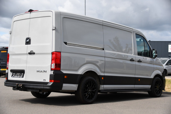MAN TGE 3.140 35 2.0 L3H2 PB Edition Camera, Cruise, Carplay, LED, 140pk, Automaat, Multimedia, 3000kg Trekhaak, voorruit verwarming, Uniek!