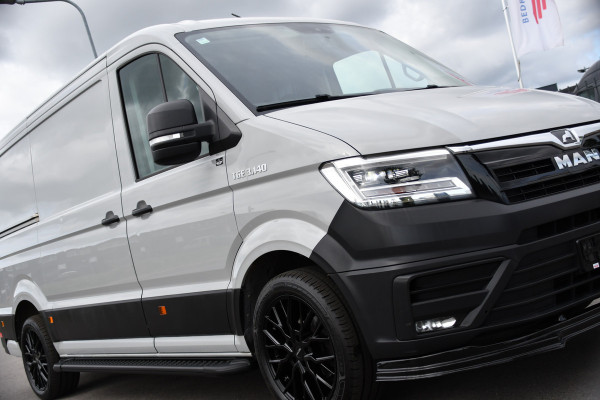 MAN TGE 3.140 35 2.0 L3H2 PB Edition Camera, Cruise, Carplay, LED, 140pk, Automaat, Multimedia, 3000kg Trekhaak, voorruit verwarming, Uniek!