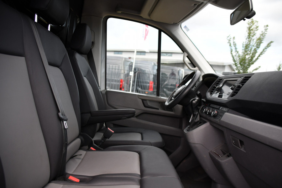 MAN TGE 3.140 35 2.0 L3H2 PB Edition Camera, Cruise, Carplay, LED, 140pk, Automaat, Multimedia, 3000kg Trekhaak, voorruit verwarming, Uniek!