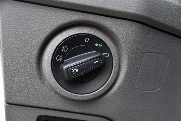 MAN TGE 3.140 35 2.0 L3H2 PB Edition Camera, Cruise, Carplay, LED, 140pk, Automaat, Multimedia, 3000kg Trekhaak, voorruit verwarming, Uniek!