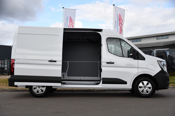 Renault Master E-Tech T35 L2H2 Extra long range 87 kWh Camera, Cruise, Carplay, LED, Clima, Stoelverwarming, Laadruimte Betimmering, 143pk, Virtual, Sensoren, Uniek!