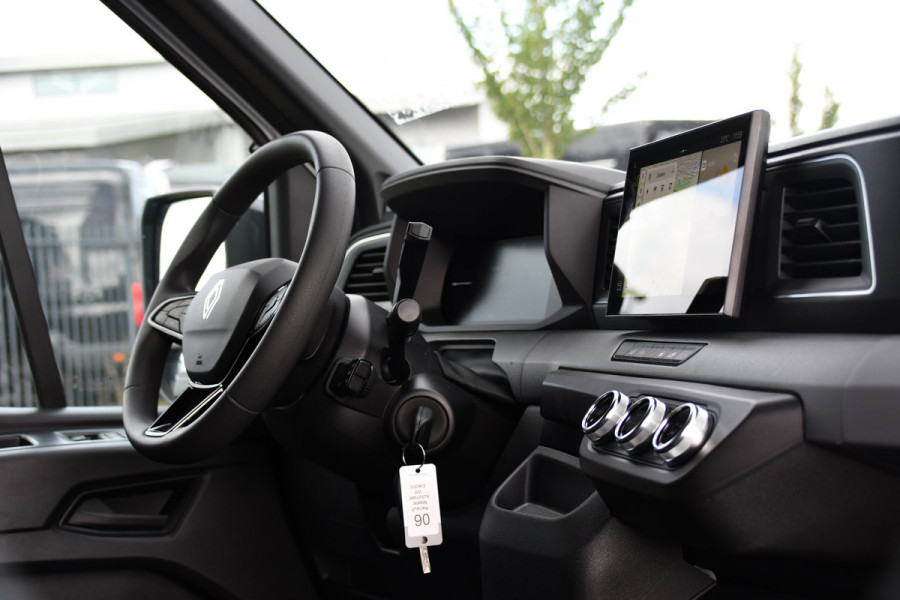 Renault Master E-Tech T35 L2H2 Extra long range 87 kWh Camera, Cruise, Carplay, LED, Clima, Stoelverwarming, Laadruimte Betimmering, 143pk, Virtual, Sensoren, Uniek!