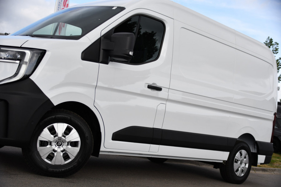 Renault Master E-Tech T35 L2H2 Extra long range 87 kWh Camera, Cruise, Carplay, LED, Clima, Stoelverwarming, Laadruimte Betimmering, 143pk, Virtual, Sensoren, Uniek!