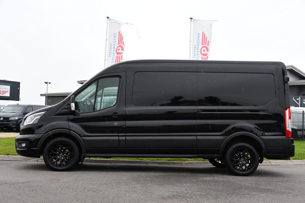 Ford Transit 350 2.0 TDCI L3H2 Black Edition Camera, Cruise, Carplay, 185pk, Xenon, Multimedia, Automaat, Trekhaak, Sensoren, Uniek!