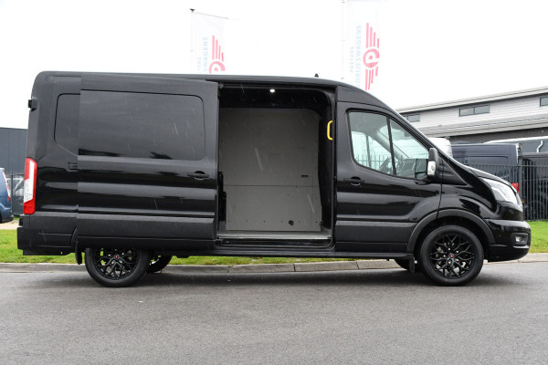Ford Transit 350 2.0 TDCI L3H2 Black Edition Camera, Cruise, Carplay, 185pk, Xenon, Multimedia, Automaat, Trekhaak, Sensoren, Uniek!