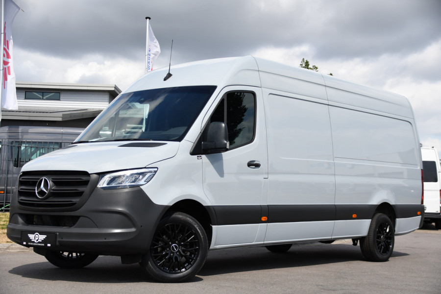 Mercedes-Benz Sprinter 317 1.9 CDI L3H2 RWD PB Edition NIEUW STAAT! Adaptieve Cruise, Camera, Carlay, LED, Standkachel, 170pk, Stoelverwarming, Dodehoek, Automaat, 3 Zitplaatsen, Uniek!