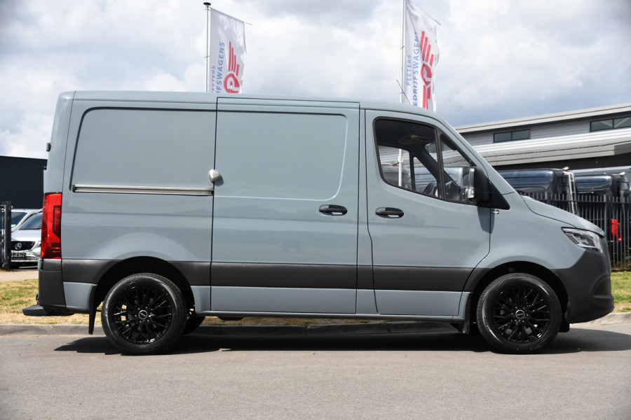 Mercedes-Benz Sprinter 315 1.9 CDI L1H1 PB Edition Adaptieve Cruise, Camera, Carplay, NAVI, LED, 10,5'' Mbux, LED, Automaat, Trekhaak, Stoelverwarming, Standkachel, Leder, Uniek!
