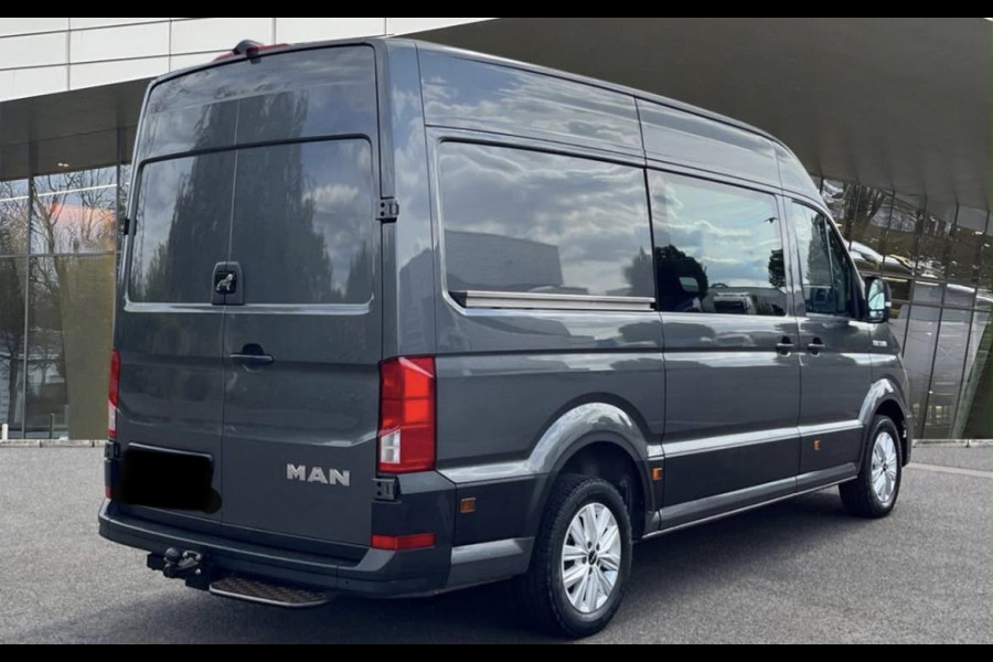 MAN TGE 3.180 35 2.0 L3H3 DC PB Edition Camera, Cruise, Carplay, LED, Automaat, Stoelverwarming, Leder, Trekhaak, Sensoren, Uniek!