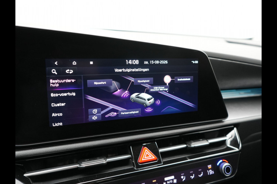 Kia Niro 1.6 GDi DynamicLine PHEV 182pk Dealer O.H | Adaptive Cruise | Camera | Lederen Sportstoelen & Stuurverwarming | Keyless | Apple Carplay | Pilot Assist | BLIS | Virtual | Navigatie | DAB | 16"L.M | Plug In Hybrid |