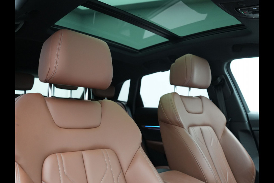 Audi Q8 e-tron 50 quattro S Line 95 kWh 340pk Dealer O.H | Luchtvering | Trekhaak Afn. | Adaptive Cruise | Bang & Olufsen | Head Up | 360 Camera | Lederen Sportstoelen & Stuur Verwarmd | Keyless | Apple Carplay | BLIS | Virtual | Navigatie | DAB | 21"L.M |