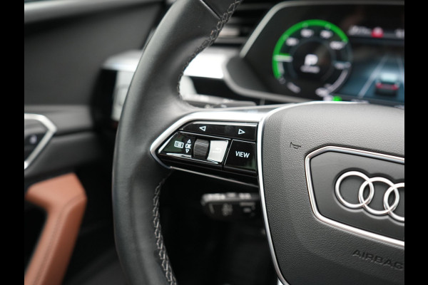Audi Q8 e-tron 50 quattro S Line 95 kWh 340pk Dealer O.H | Luchtvering | Trekhaak Afn. | Adaptive Cruise | Bang & Olufsen | Head Up | 360 Camera | Lederen Sportstoelen & Stuur Verwarmd | Keyless | Apple Carplay | BLIS | Virtual | Navigatie | DAB | 21"L.M |