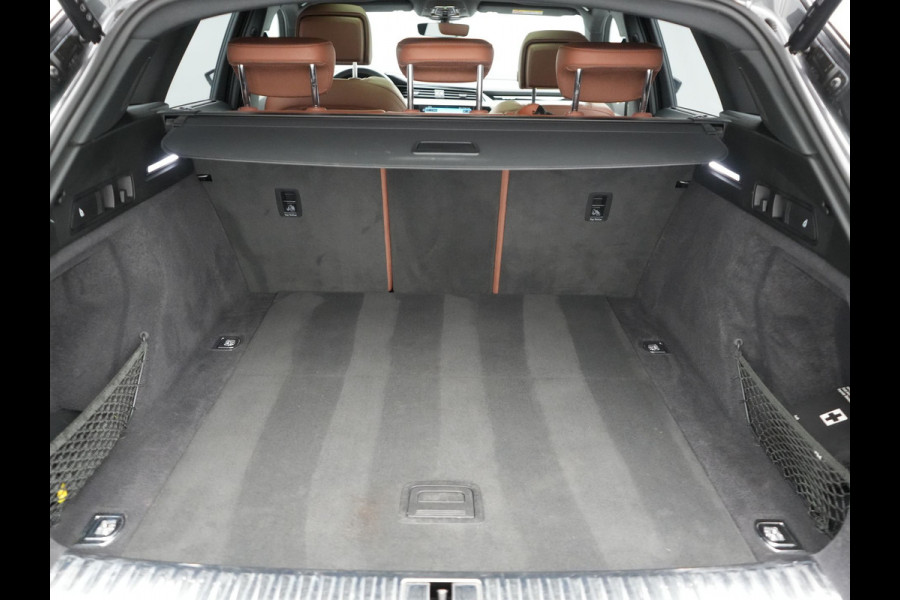 Audi Q8 e-tron 50 quattro S Line 95 kWh 340pk Dealer O.H | Luchtvering | Trekhaak Afn. | Adaptive Cruise | Bang & Olufsen | Head Up | 360 Camera | Lederen Sportstoelen & Stuur Verwarmd | Keyless | Apple Carplay | BLIS | Virtual | Navigatie | DAB | 21"L.M |