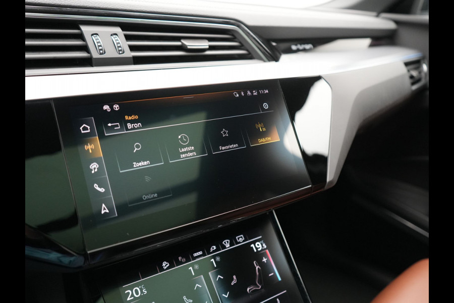 Audi Q8 e-tron 50 quattro S Line 95 kWh 340pk Dealer O.H | Luchtvering | Trekhaak Afn. | Adaptive Cruise | Bang & Olufsen | Head Up | 360 Camera | Lederen Sportstoelen & Stuur Verwarmd | Keyless | Apple Carplay | BLIS | Virtual | Navigatie | DAB | 21"L.M |