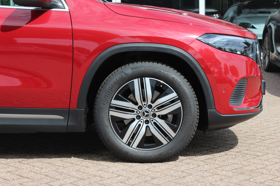 Mercedes-Benz EQA 250+ Luxury Line 71 kWh / SoH 93,4% / Camera / Leder / CarPlay / Keyless / 18'' / Stoelverwarming / DAB / Cruise Control