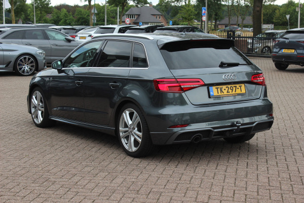 Audi A3 Sportback 1.0 TFSI Sport S Line Edition / Trekhaak / Navigatie / Parkeerhulp achter / Sportstoelen / Cruise Control / LED Koplampen