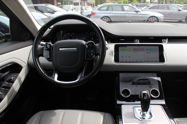 Land Rover Range Rover Evoque 2.0 P200 AWD SE / Panoramadak / Camera / Leder / 18'' / Elektr. Stoelen / Virtual Cockpit / Cruise Control