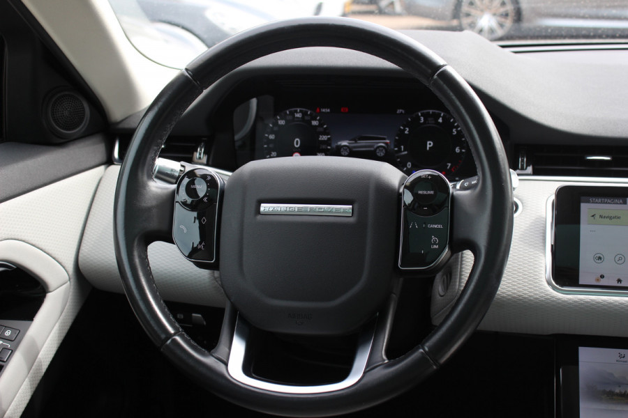 Land Rover Range Rover Evoque 2.0 P200 AWD SE / Panoramadak / Camera / Leder / 18'' / Elektr. Stoelen / Virtual Cockpit / Cruise Control