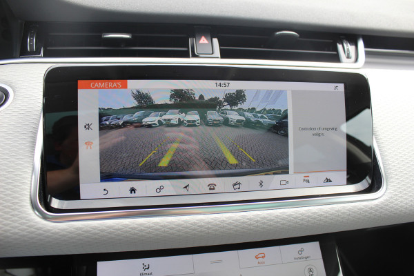 Land Rover Range Rover Evoque 2.0 P200 AWD SE / Panoramadak / Camera / Leder / 18'' / Elektr. Stoelen / Virtual Cockpit / Cruise Control