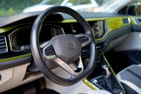 Volkswagen Taigo 1.0 TSI Style | Stoelverwarming | Camera | Keyles | Carplay | IQ Light
