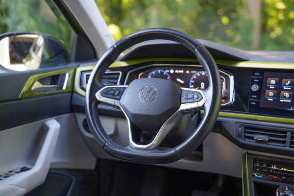 Volkswagen Taigo 1.0 TSI Style | Stoelverwarming | Camera | Keyles | Carplay | IQ Light