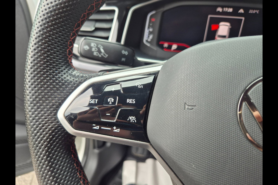 Volkswagen POLO 2.0 GTI TSI Automaat Virtual dash IQ. Light Camera Super gaaf 2.0 TSI GTI