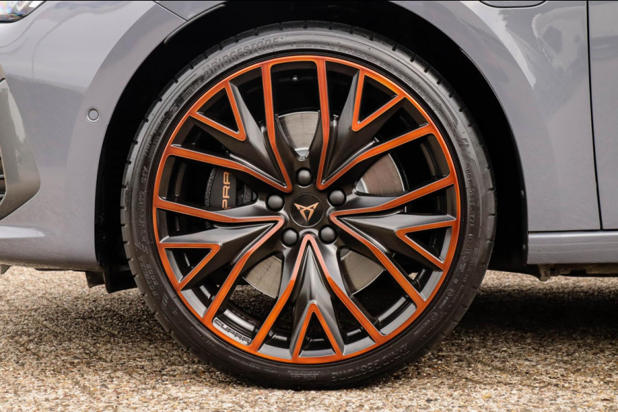CUPRA Leon 1.4 e-Hybrid VZ Copper Edition 245pk DSG! 1e|Panoramadak|Virtual Cockpit|LED Matrix|Kuipstoelen elektrisch|NAVI|Camera