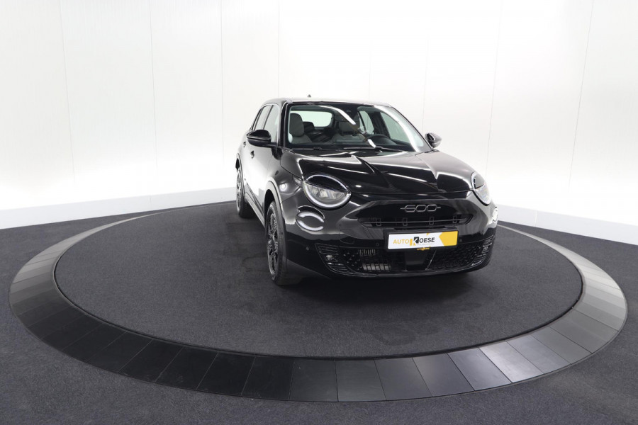 Fiat 600 1.2 Hybrid 110 Urban | Camera | Dodehoekdetectie | Keyless | Apple Caprlay