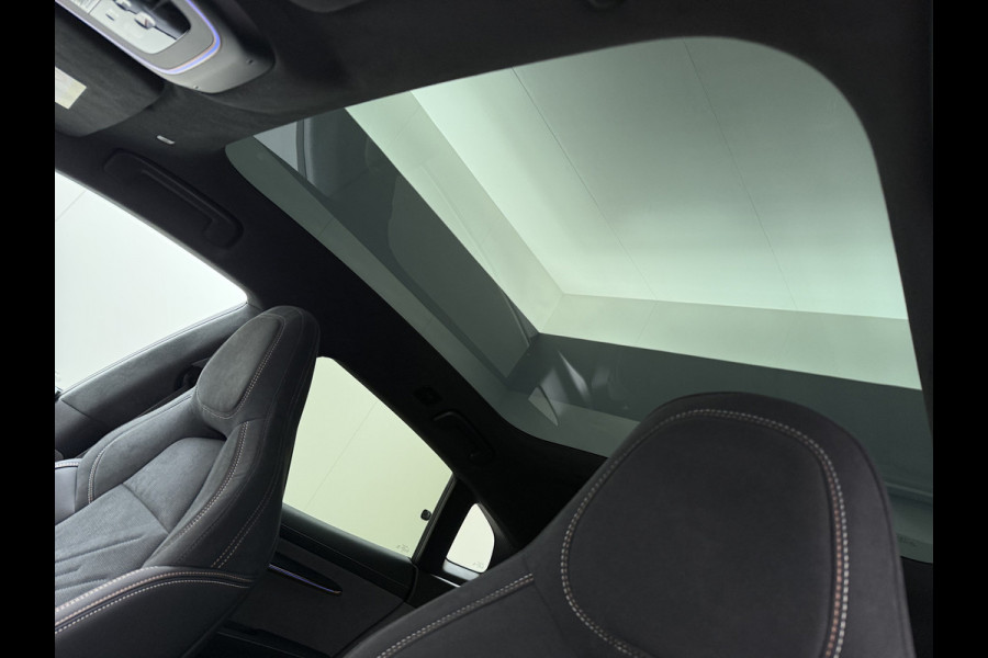 ZEEKR 001 AWD Performance 544PK 100kWh SOH 97% Panoramadak Warmtepomp 360°Camera Adap.Cruise Navi Ecc Stoel+Stuur+Achterbankverwarming Hea Lmv 22" Pdc Elek.Achterklep Matrix Led Apple Carplay/Android Auto Draadloze telefoonlader 2.000kg Trekvermogen! 1e Eigenaar Origineel Nederlandse Auto