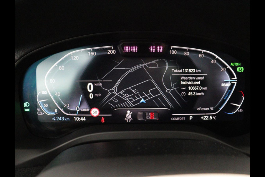 BMW iX3 Executive 80 kWh | SOH 93,8% | Panoramadak | Leder | Stoelverwarming | Adaptive cruise | Carplay | Sfeerverlichting | Camera | Park assist | Elektrische achterklep | PHEV