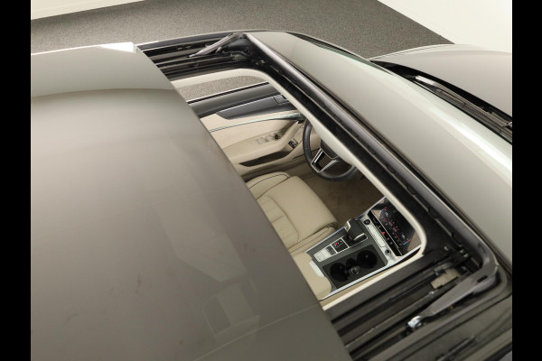 Audi A6 Limousine 50 TFSI e quattro Advanced edition 299pk | Private lease vanaf €908 | Panoramadak | Head Up display | B&O Audio  | Elektrisch verstelbare voorstoelen met geheugen