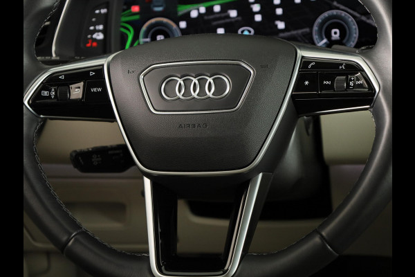 Audi A6 Limousine 50 TFSI e quattro Advanced edition 299pk | Private lease vanaf €908 | Panoramadak | Head Up display | B&O Audio  | Elektrisch verstelbare voorstoelen met geheugen