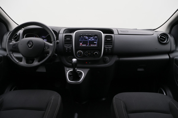Renault Trafic 2.0 dCi Automaat 145 T29 L2H1 DC 5-zits Camera, Climate Control, Apple CarPlay, Navigatie, Trekhaak 17"