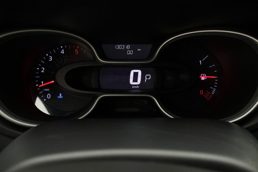 Renault Trafic 2.0 dCi Automaat 145 T29 L2H1 DC 5-zits Camera, Climate Control, Apple CarPlay, Navigatie, Trekhaak 17"