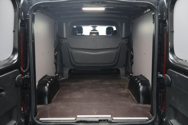 Renault Trafic 2.0 dCi Automaat 145 T29 L2H1 DC 5-zits Camera, Climate Control, Apple CarPlay, Navigatie, Trekhaak 17"